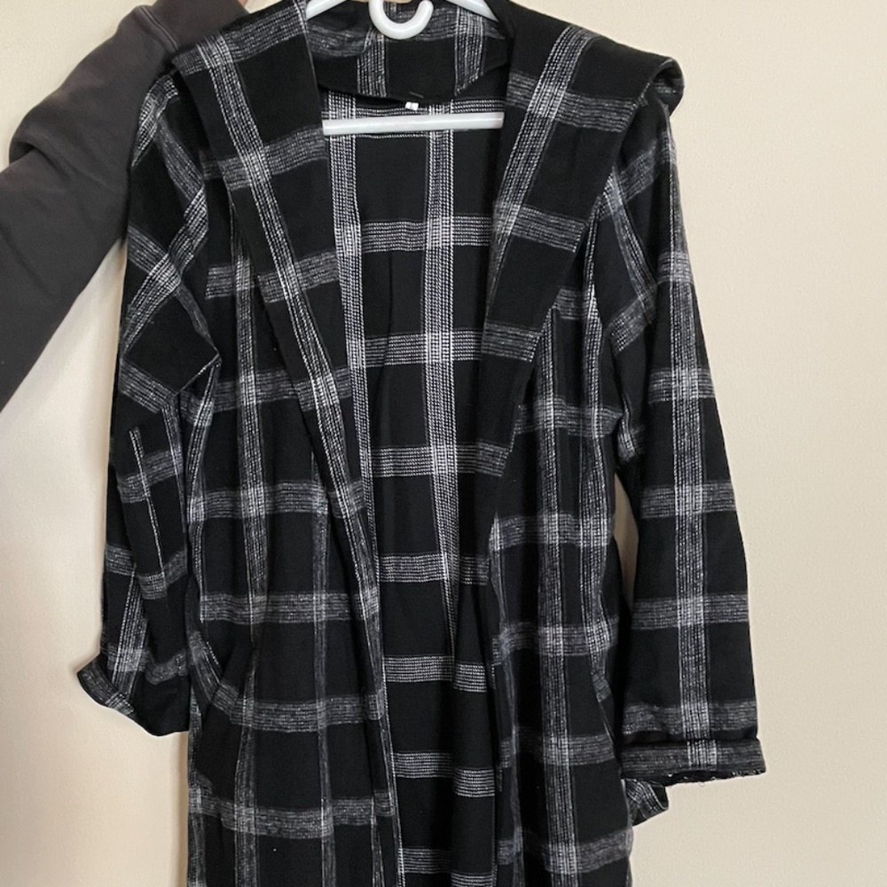 Black and White Plaid Long Jacket (with hood and tie)